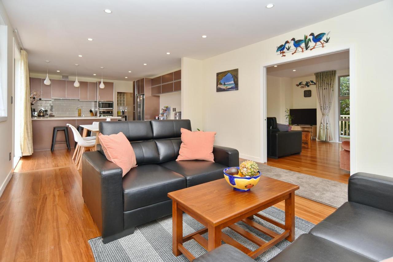 Clyde 106 - Christchurch Holiday Homes Екстер'єр фото