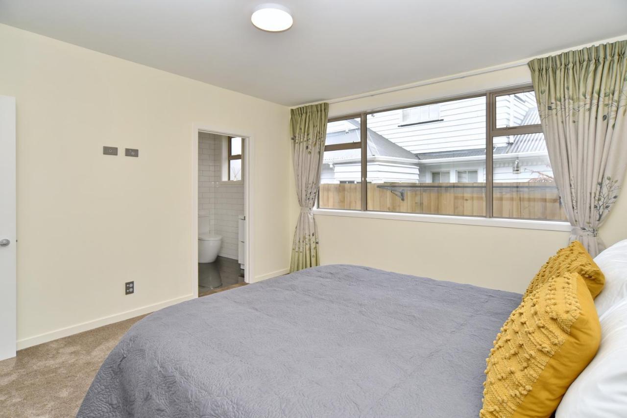 Clyde 106 - Christchurch Holiday Homes Екстер'єр фото