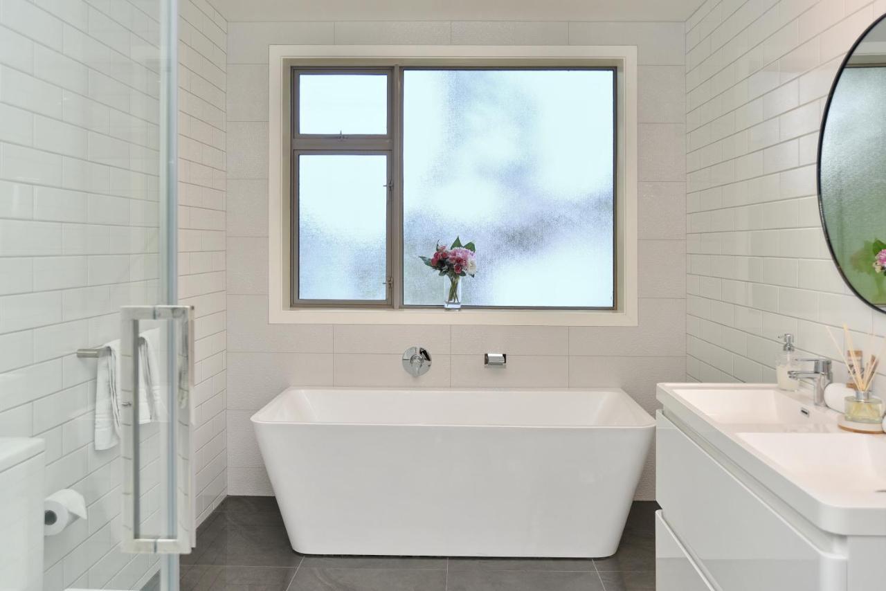 Clyde 106 - Christchurch Holiday Homes Екстер'єр фото