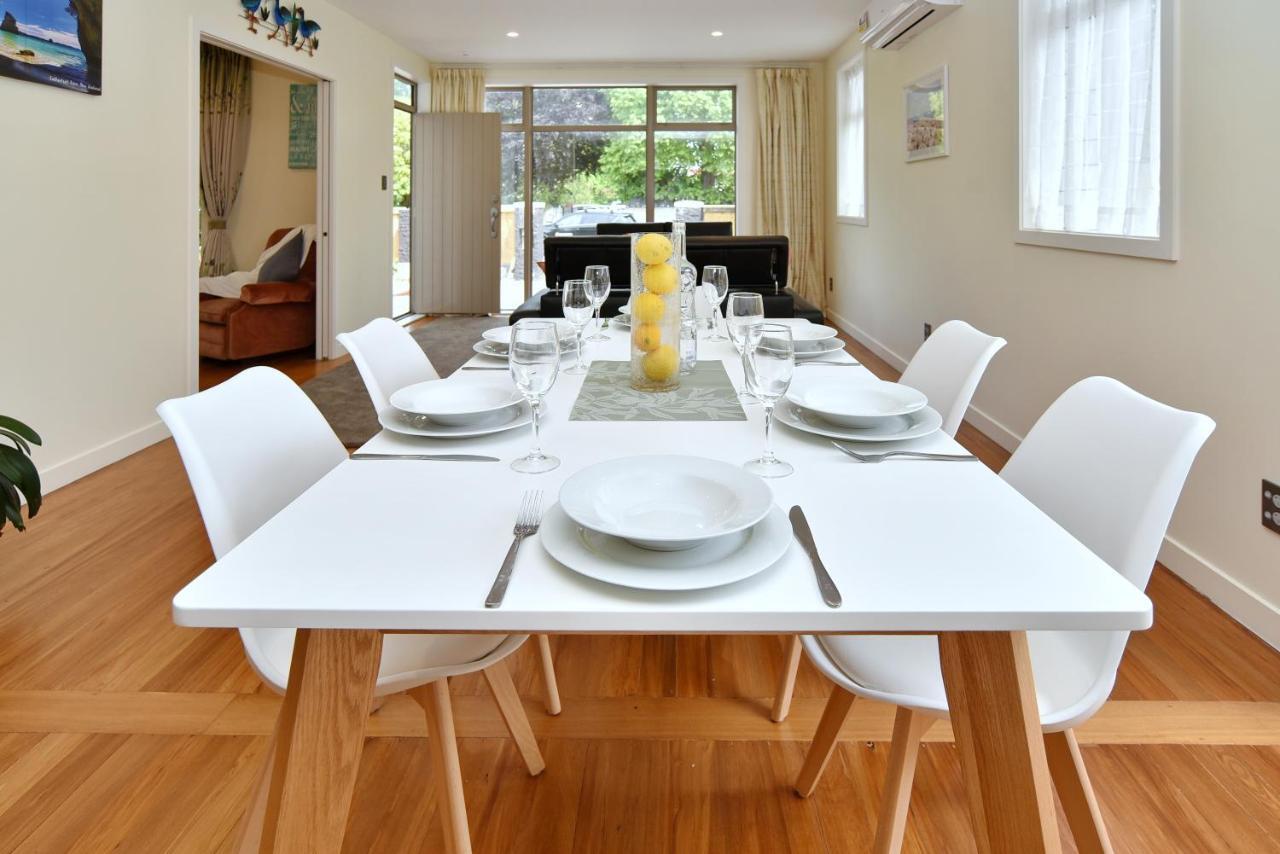 Clyde 106 - Christchurch Holiday Homes Екстер'єр фото